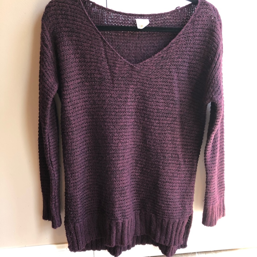Tillys Maroon V-Neck Sweater